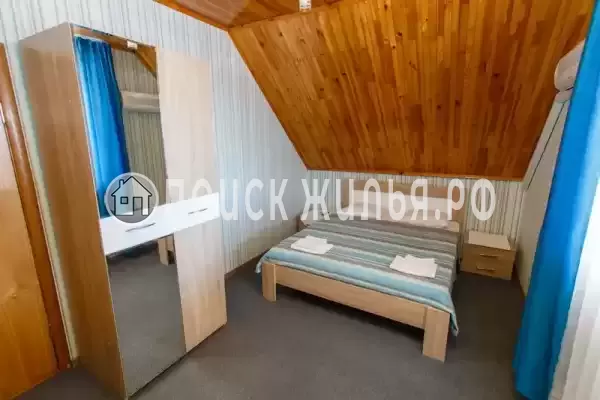 «Рената», Адлер