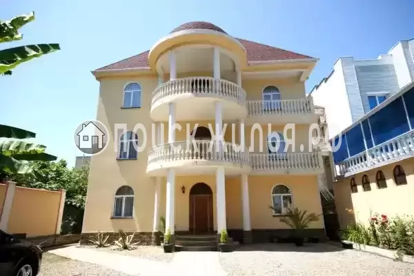 «Рената», Адлер