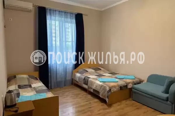 «На Ломоносова», Геленджик