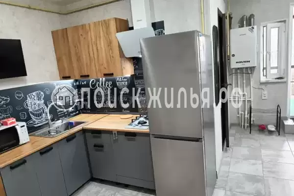 Частный сектор «Этаж в центре», Геленджик, Тельмана, д.