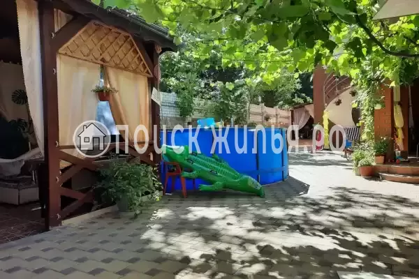 Гостевой дом «Жемчужинка», Дивноморское