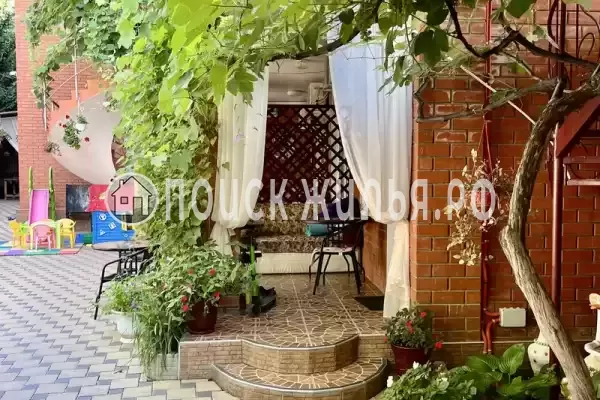 Гостевой дом «Жемчужинка», Дивноморское