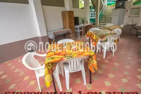 Частный сектор «Изюминка», Лоо