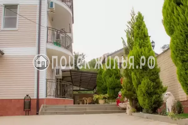 Гостиница «Лили», Лоо Гостиница «Лили», Лоо