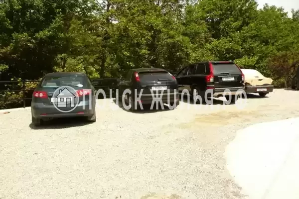 Гостиница «Лили», Лоо Гостиница «Лили», Лоо