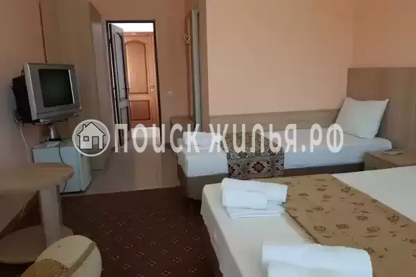 Гостиница «Лили», Лоо Гостиница «Лили», Лоо