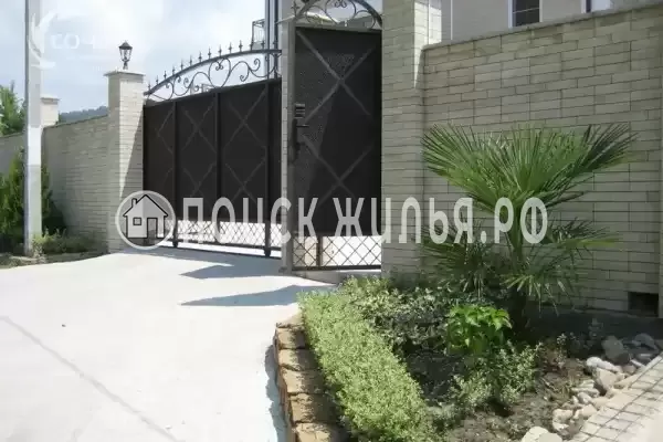 Гостиница «Лили», Лоо Гостиница «Лили», Лоо