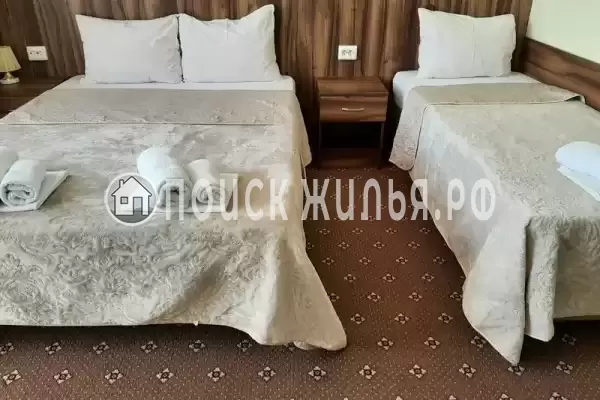 Гостиница «Лили», Лоо Гостиница «Лили», Лоо