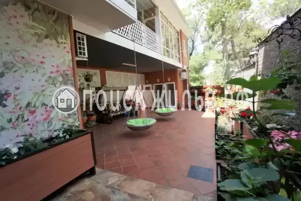 Гостевой дом «Сосновый домик», Геленджик