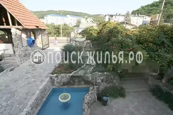 Отель «Ред Хаус», Шепси