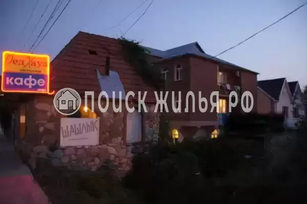 Отель «Ред Хаус», Шепси