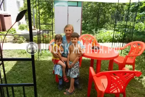 «У тети Аси», Шепси