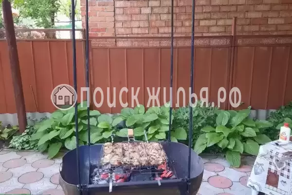 Частный сектор «Дворик у моря», Ейск