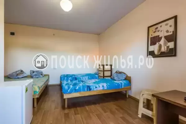 «Меж двух морей», Кучугуры