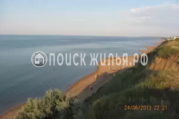 «Меж двух морей», Кучугуры