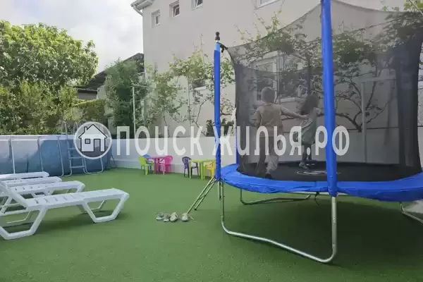 «У Гульнары», Вардане