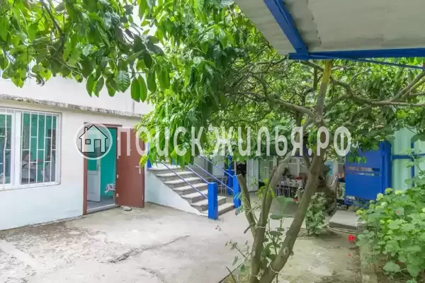 Гостевой дом «У Саркиса», Гагра, 3 переулок Адыгаа, д.10