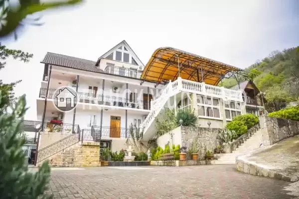 Гостиница «Тимур», Республика Абхазия, Гагра, Кабардинская, д.145