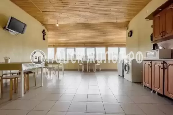 «Взлетный», Адлер