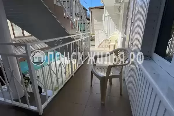 Частный сектор «Частный дом Белый виноград», Адлер