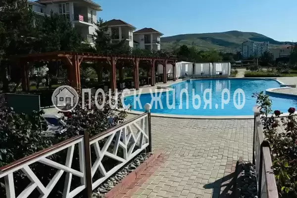 Апартаменты «Локэйт»