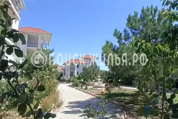Апартаменты «Локэйт», Коктебель