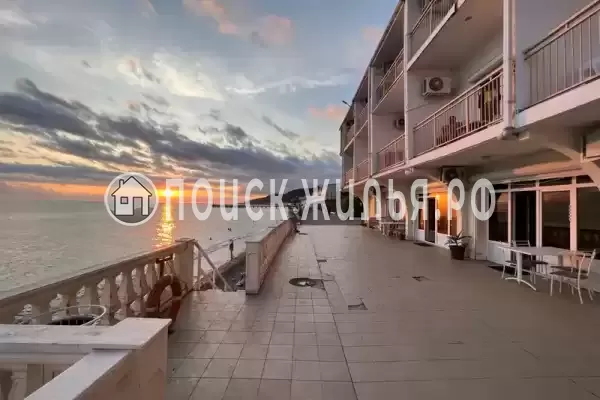 «Место под солнцем», Лоо