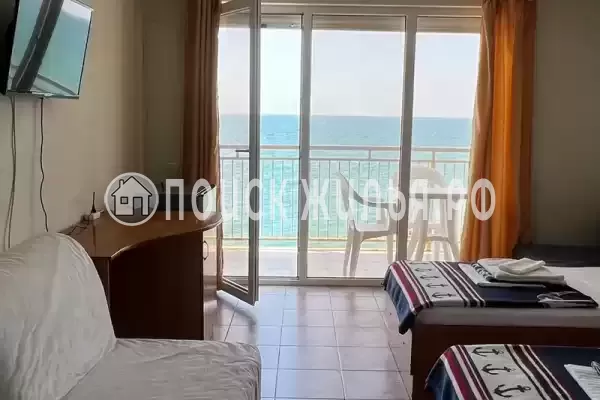 «Место под солнцем», Лоо