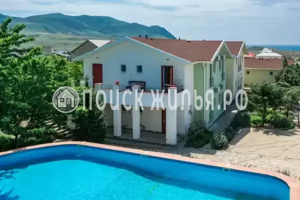 Частный сектор «Ilgeri Resort», Республика Крым, Миндальное, Павловская, д.30