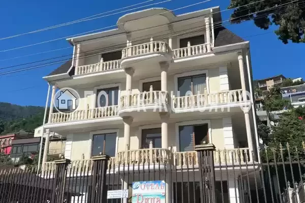 Гостевой дом «Рица», Республика Абхазия, Гагра, Генерала Дбар, д.99