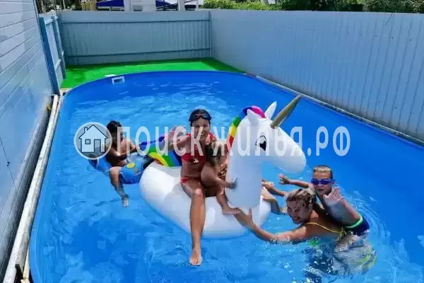 «Fresh», Голубицкая