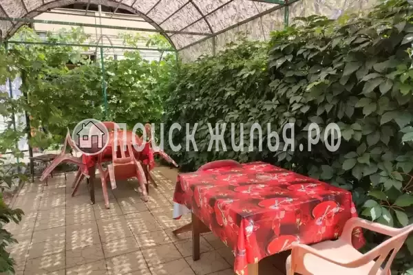 Частный сектор «Гостеприимный дом Домик у моря», Дивноморское