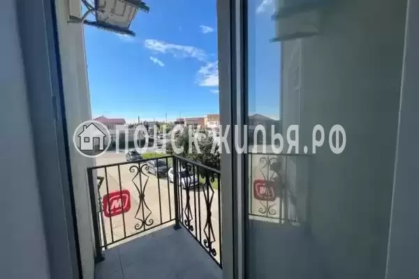 Апартаменты «3-х местные в центре», Сириус