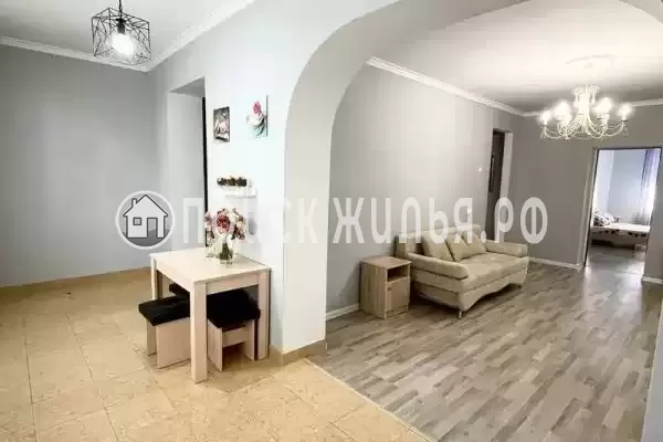 Квартира «Трёхкомнатная квартира на Абазгаа», Гагра