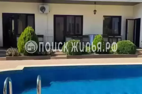 «У сати», Вардане