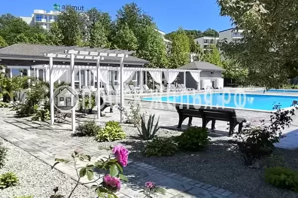 Гостевой дом «Средиземье», Лоо