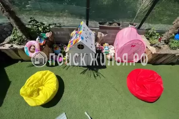 «Мия», Вардане