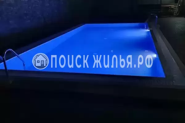 Частный сектор «Коттедж Pinnavilla в центре с большим бассейном», Анапа