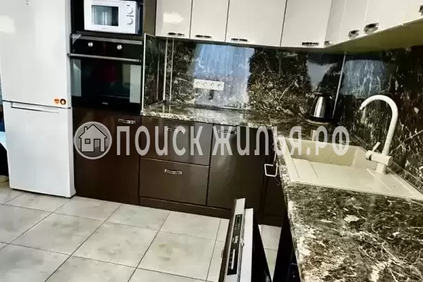 Частный сектор «Двухэтажный дом на Старошкольной», Сириус Частный сектор «Двухэтажный дом на Старошкольной», Сириус