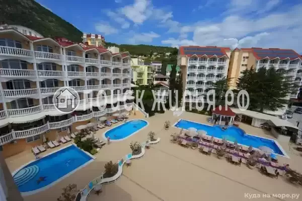 Частный сектор "Вилла ИваМария", Алушта, ул. Набережная, д. 24Е