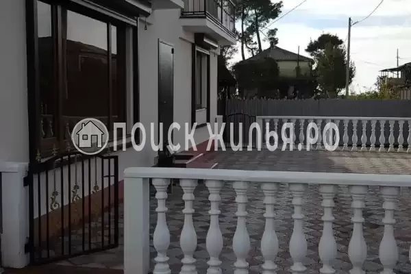 Гостевой дом "Фаттар", Сухум, ул. Апсны, д. 4