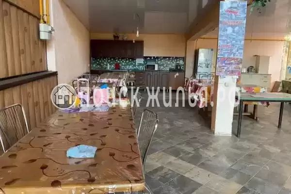 «PovezLoo», Лоо