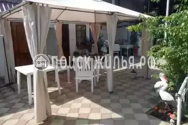 Гостевой дом «Бугенвилия», Республика Абхазия, Гагра, Апсха-Леона, д.7