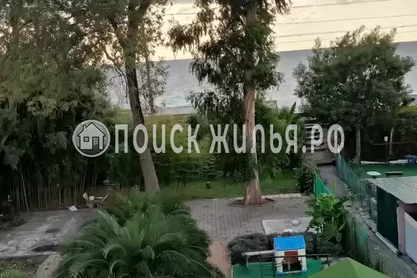 «На берегу»