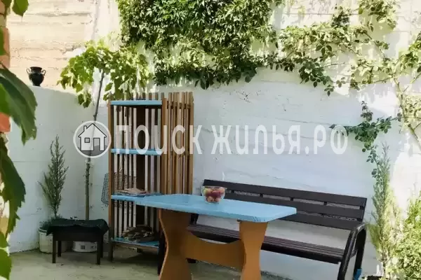 Частный сектор «Трехкомнатный дом», Орджоникидзе Частный сектор «Трехкомнатный дом», Орджоникидзе