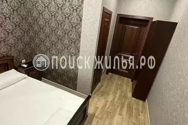 «На ленина», Адлер