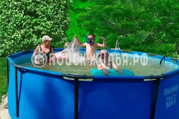 «У раи», Голубицкая «У раи», Голубицкая