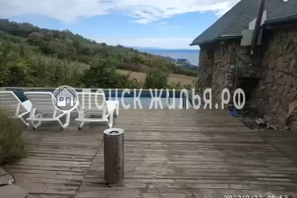 «Над партенитом», Республика Крым, Партенит, Нагорная, д.4Б