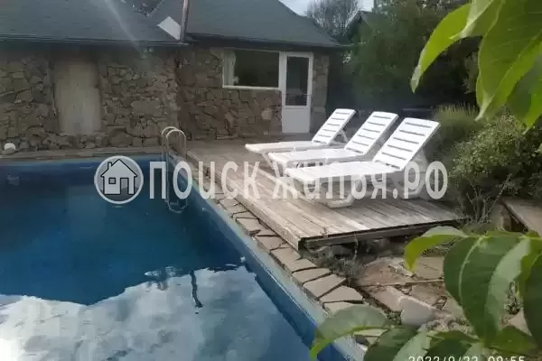 «Над партенитом», Партенит