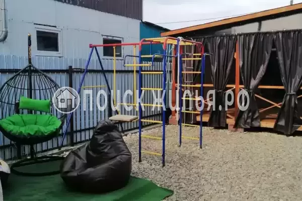 «На янтарной 18», Голубицкая